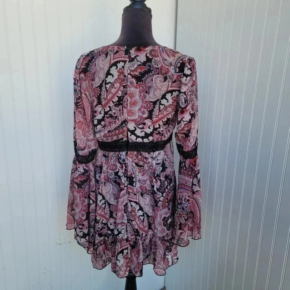 Forever 21 Black Pink Sheer Floral Long Flare Sleeve Mini Dress V-Neck Sz L - Picture 5 of 14